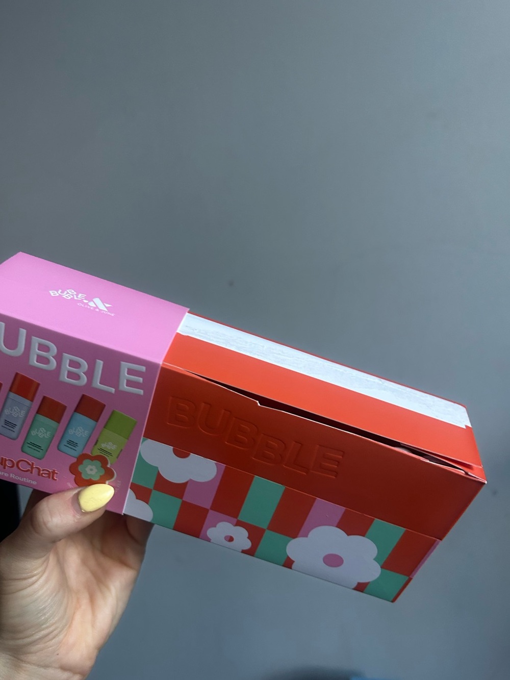 BRAND NEW Bubble GroupChat SKINCARE MINI SET CLEANSER OLIVE AND JUNE - Picture 5 of 11